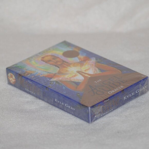 NWT The Angel Guide Oracle Cards 44 Card Tarot Deck and Guidebook by Kyle Gray - Picture 4 of 4